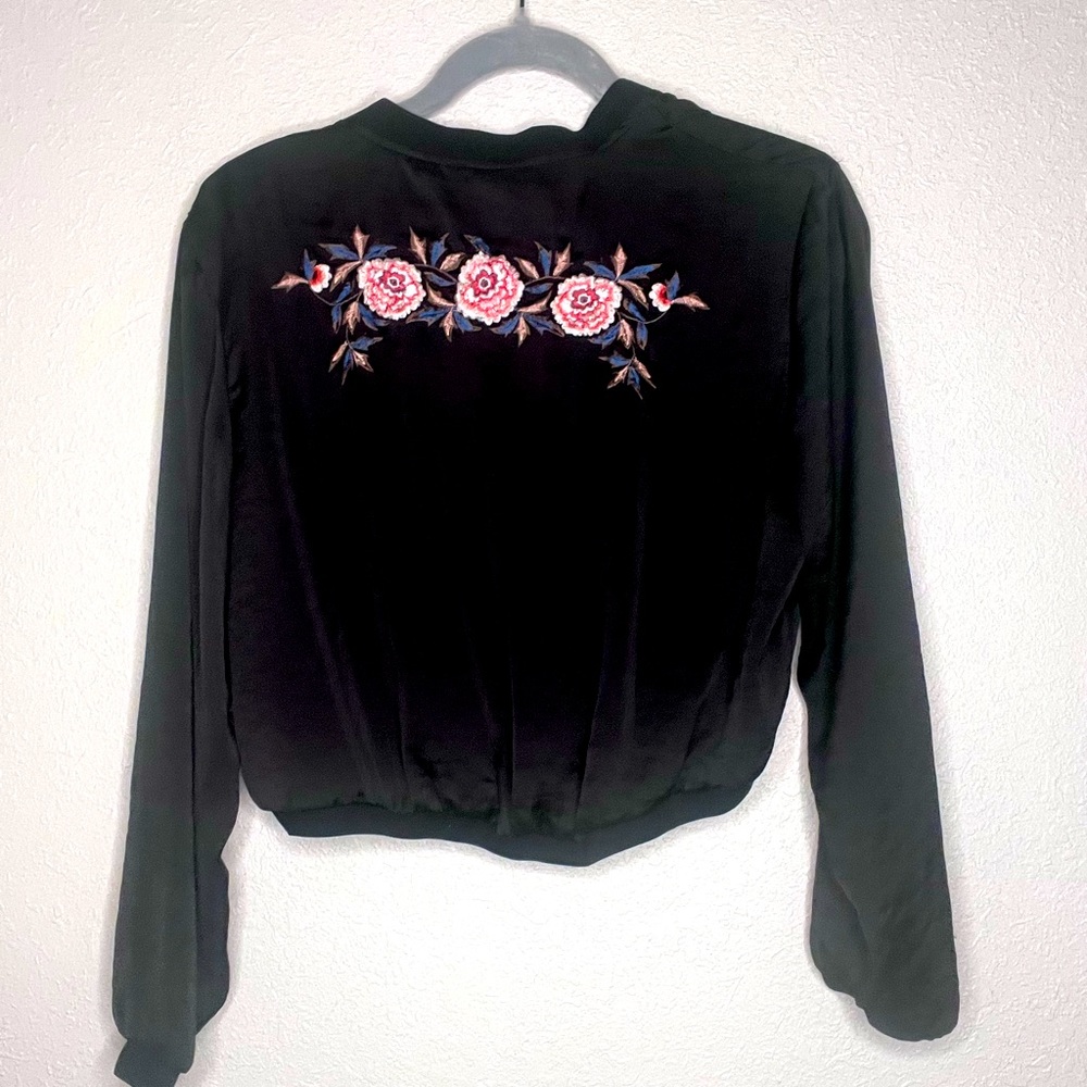 Zara Basic Cropped Quarter Zip With Rose Detail - image 2